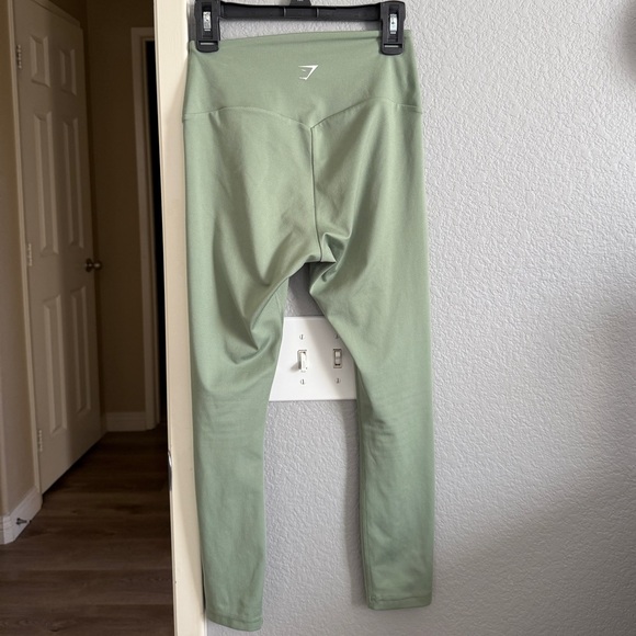 Gymshark Training 7/8 leggings - Size XS in light green - Picture 10 of 16